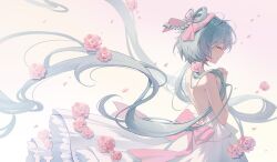 luo tianyi from vocaloid