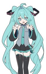 hatsune miku from vocaloid by yagidon
