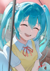 hatsune miku from melt (vocaloid) by tatyaoekaki