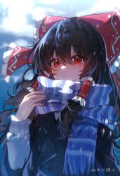 hakurei reimu from touhou