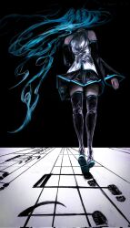 hatsune miku from vocaloid by doeun o o