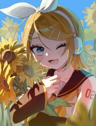 kagamine rin from vocaloid