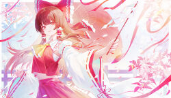 hakurei reimu from touhou