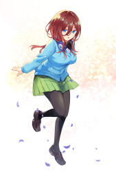 nakano miku from go-toubun no hanayome