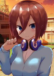 nakano miku from go-toubun no hanayome