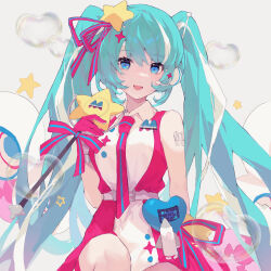hatsune miku from magical mirai (vocaloid) by kiduki