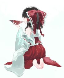 hakurei reimu from touhou