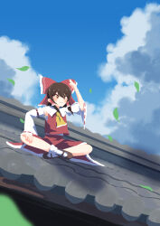hakurei reimu from touhou