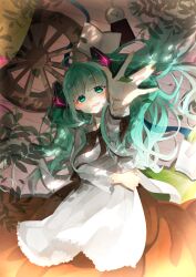 hatsune miku from vocaloid by roku (ciel-kuromu)