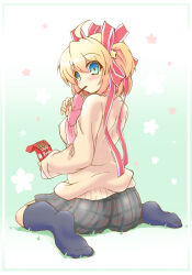 kamikita komari from little busters! by yutaka miyabi