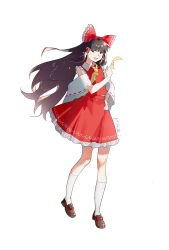 hakurei reimu from touhou