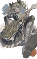 kagamine rin from roshin yuukai (vocaloid)
