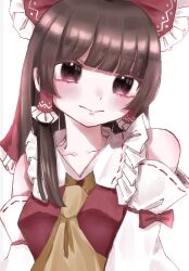hakurei reimu from touhou