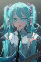 hatsune miku from vocaloid