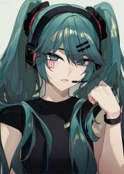 hatsune miku from vocaloid by kanniiepan