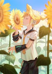 kagamine len from vocaloid