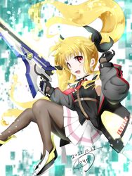 bardiche (nanoha) from lyrical nanoha by ban (777purin)