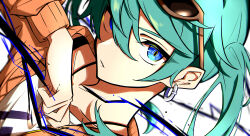 hatsune miku from suna no wakusei (vocaloid)