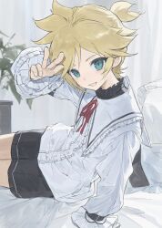 kagamine len from vocaloid