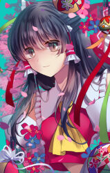 hakurei reimu from touhou by zukapin