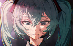 hatsune miku from vocaloid by bypos