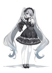 hatsune miku from vocaloid by yuni (irohasuiroiro)
