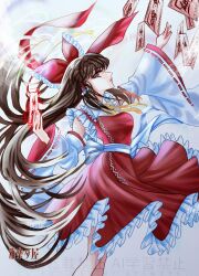 hakurei reimu from touhou