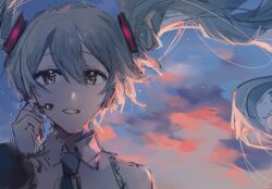 hatsune miku from glow (vocaloid)