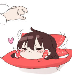 hakurei reimu from touhou