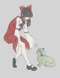 hakurei reimu from touhou