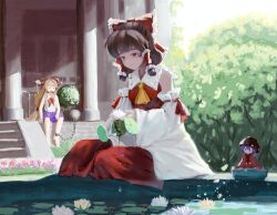 hakurei reimu from touhou