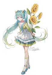 hatsune miku from vocaloid