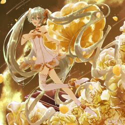 hatsune miku from miku symphony (vocaloid)