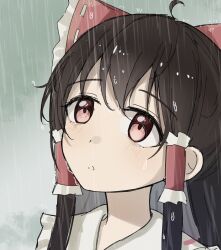 hakurei reimu from touhou