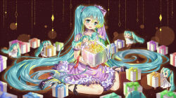 hatsune miku from vocaloid by natsume kei