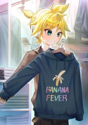 kagamine len from vocaloid
