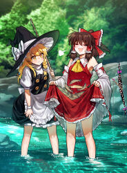 hakurei reimu from touhou