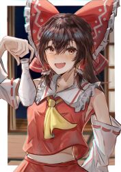 hakurei reimu from touhou