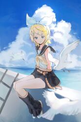 kagamine rin from vocaloid