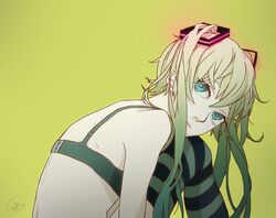 hatsune miku from vocaloid by gunni