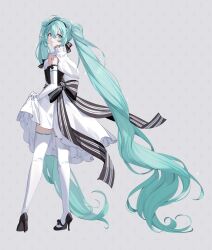 hatsune miku from miku symphony (vocaloid)