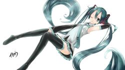 hatsune miku from vocaloid by gareki