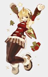 juno (overwatch) from christmas
