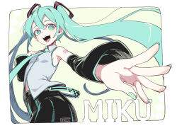 hatsune miku from vocaloid by asutora