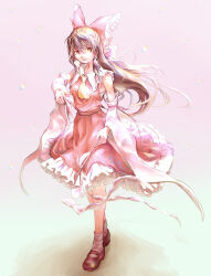 hakurei reimu from touhou