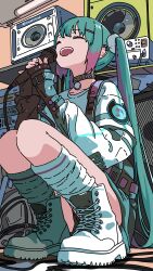 hatsune miku from vocaloid
