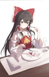 hakurei reimu from touhou