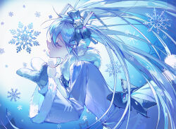 hatsune miku from vocaloid