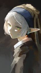 frieren from girl with a pearl earring