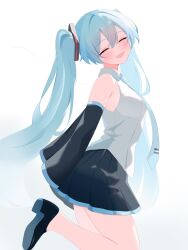 hatsune miku from vocaloid
